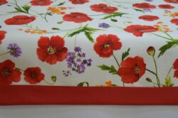 Asztalterítő piros pipacs mintával